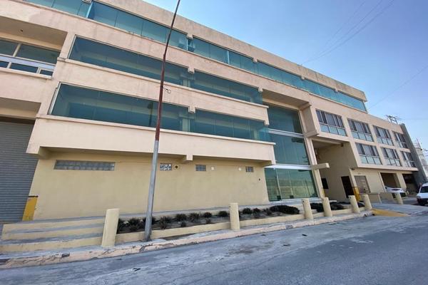 Foto de inmueble en  , Col. Arco Vial C.P. 66023, García