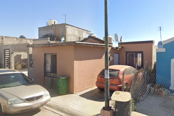 Foto de inmueble en Ariel #372, Col. Villas Residencial del Real C.P. 22785, Ensenada