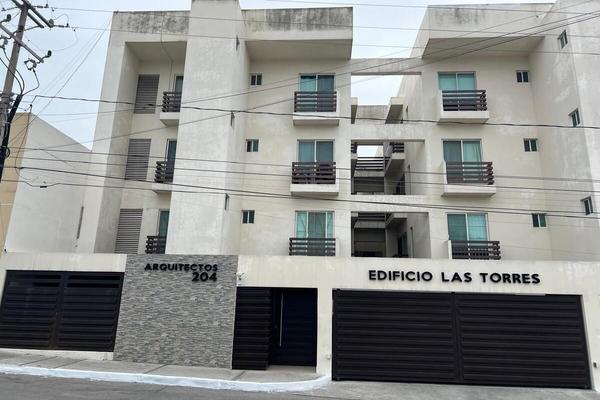 Foto de inmueble en ARQUITECTOS, Col. Unidad Modelo C.P. 89367, Tampico