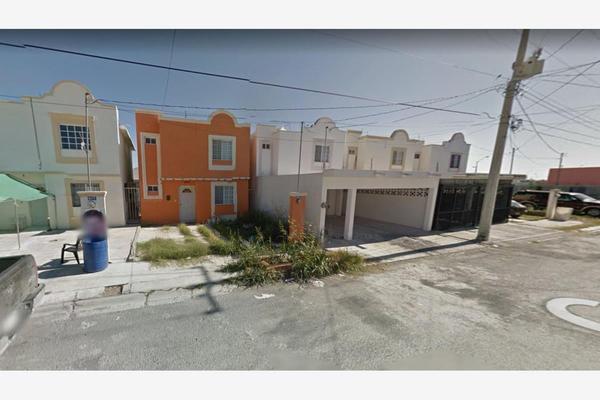 Foto de inmueble en ARSENIO DE LEON RODRIGUEZ #0, Col. Santa Lucia C.P. 67485, Cadereyta Jiménez