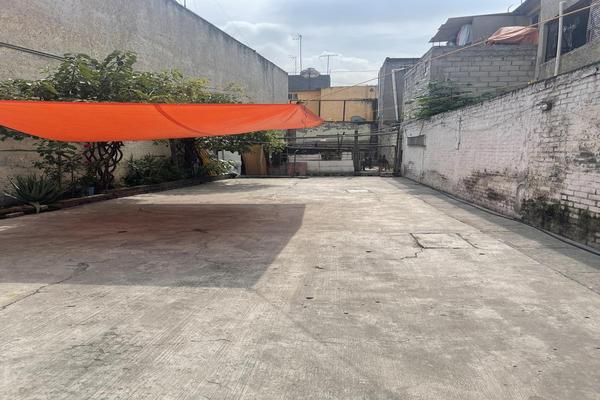 Foto de inmueble en  , Col. Artes Graficas C.P. 15830, Venustiano Carranza