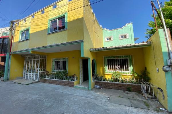 Foto de inmueble en  , Col. Atasta C.P. 86100, Centro