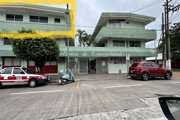 Foto de inmueble en Av. 16 de Septiembre, Col. Veracruz Centro C.P. 91700, Veracruz