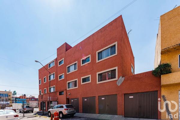 Foto de inmueble en Av, Cafetales #1806, Col. Haciendas de Coyoacán C.P. 04970, Coyoacán