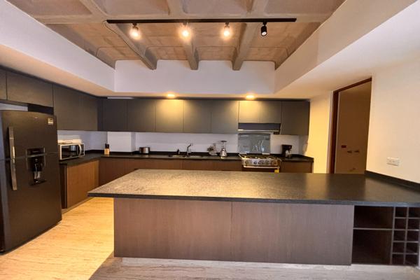 Foto de inmueble en AV CARRANZA #1625, Col. Moderna C.P. 78233, San Luis Potosí