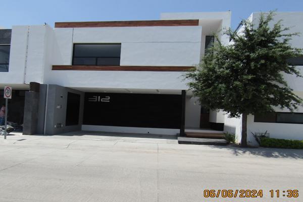 Foto de inmueble en Av del Valle #100, Col. Loretta C.P. 20326, Aguascalientes