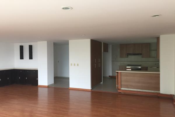 Foto de inmueble en Av Lomas del Rio Ote, Col. Lomas del Río C.P. 53800, Naucalpan de Juárez