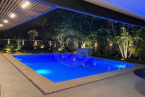 Foto de inmueble en Av. Palmira, Col. Palmira Tinguindin C.P. 62490, Cuernavaca