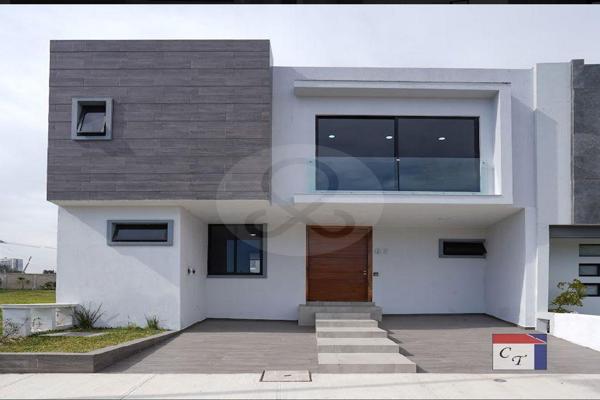Foto de inmueble en AV RIO BLANCO -, Col. Altavista Residencial C.P. 45133, Zapopan