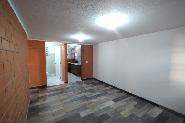 Foto de inmueble en Av. Río de los Remedios 57, Col. La Escalera C.P. 07320, Gustavo A. Madero