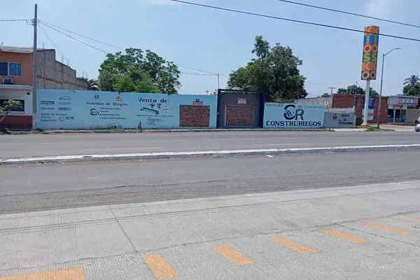 Foto de inmueble en Avenida 20 de Noviembre #1366, Col. Francisco Villa C.P. 28130, Tecomán
