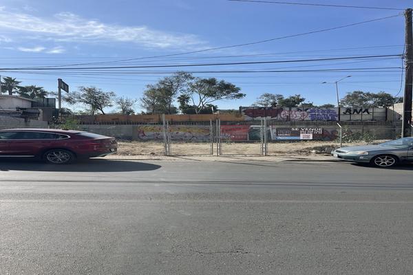 Foto de inmueble en Ave 20 de Noviembre, Col. Lomas de Agua Caliente C.P. 22024, Tijuana