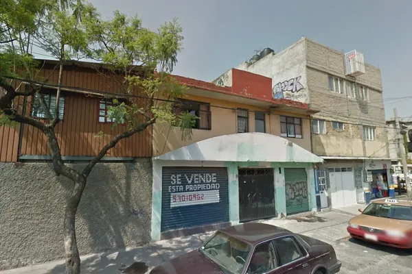 Foto de inmueble en avenida 4 #455, Col. Puebla C.P. 15020, Venustiano Carranza