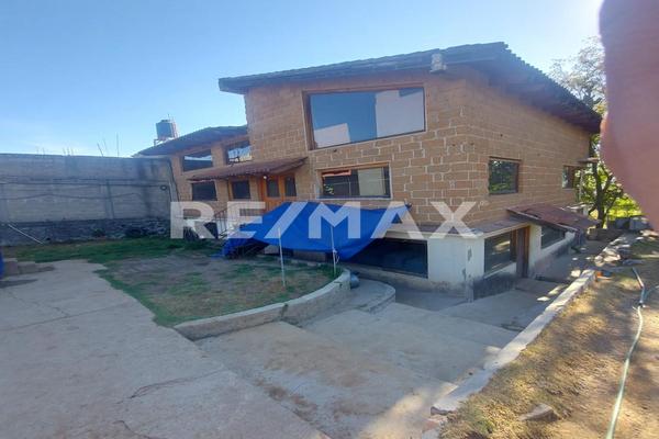 Foto de inmueble en AVENIDA 5 DE MAYO, Col. Santiago Yancuitlalpan C.P. 52766, Huixquilucan