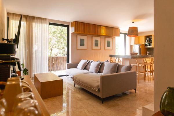 Foto de inmueble en Avenida 5, Col. La Veleta C.P. 77760, Tulum