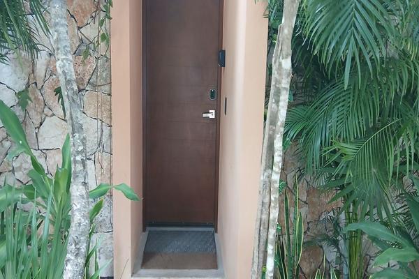 Foto de inmueble en Av. 5 norteregion 012Smza 006C.19 Colonia Tumben Kaa77760 TulumQ.R, Col. Tumben Kaa C.P. 77760, Tulum