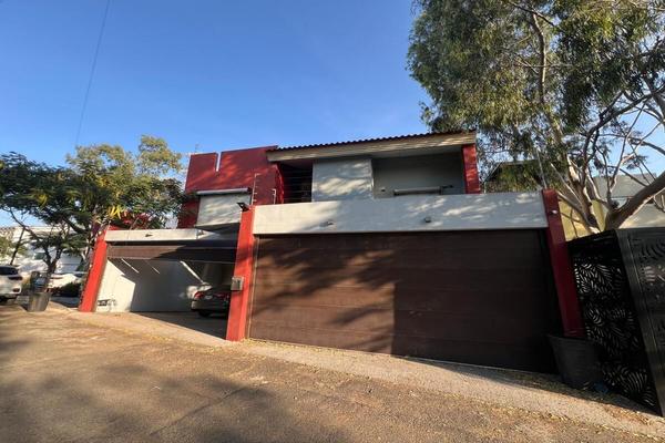 Foto de inmueble en Av Acantilado, Col. El Centinela C.P. 45133, Zapopan