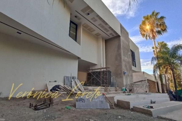Foto de inmueble en Av acueducto, Col. Zotogrande C.P. 45118, Zapopan