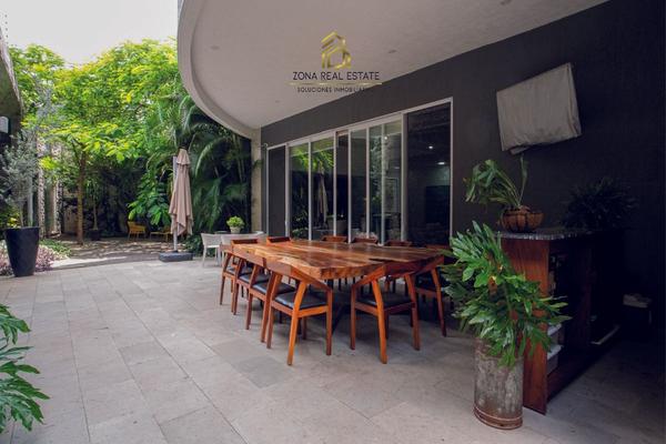 Foto de inmueble en Avenida acueducto, Col. Zotogrande C.P. 45118, Zapopan