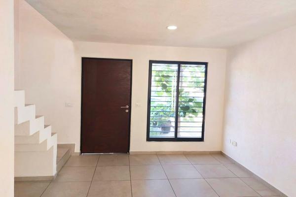 Foto de inmueble en Avenida Adamar #1694, Col. Villas de Santa Anita C.P. 45645, Tlajomulco de Zúñiga