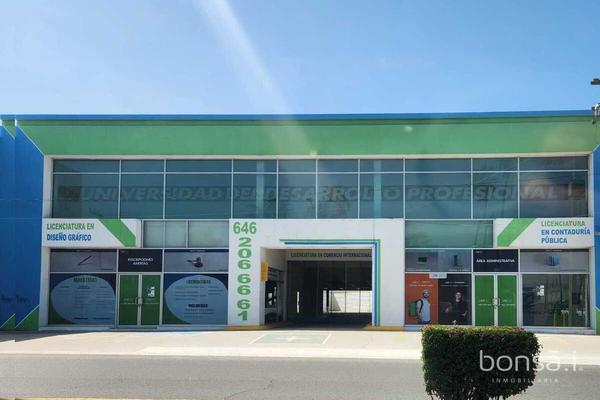 Foto de inmueble en Av. Adolfo López Mateos, Col. Nueva Ensenada C.P. 22880, Ensenada