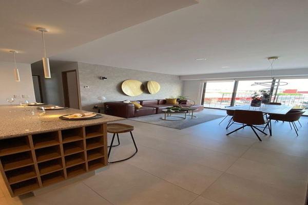 Foto de inmueble en Av. Adolfo López Mateus Sur #4255, Col. Las Fuentes C.P. 45070, Zapopan
