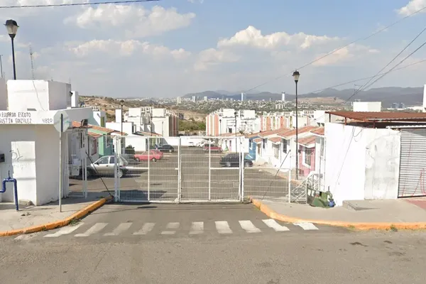 Foto de inmueble en Av Agustin Gonzalez Medina #22, Col. Eduardo Loarca Castillo C.P. 76118, Querétaro