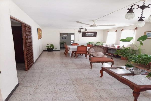 Foto de inmueble en Avenida Alemán, Col. Miguel Alemán C.P. 97148, Mérida