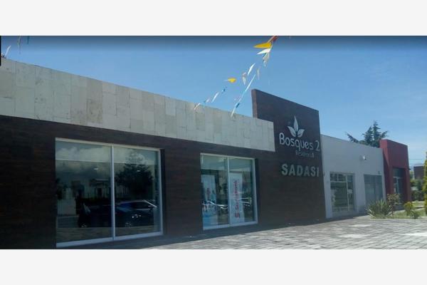 Foto de inmueble en AVENIDA ALTAMIRANO #128, Col. San Luis Mextepec C.P. 51355, Zinacantepec