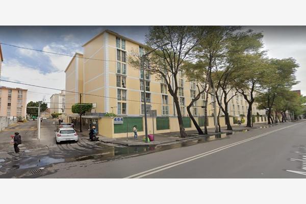 Foto de inmueble en AV. AQUILES SERDAN #464, Col. Angel Zimbron C.P. 02099, Azcapotzalco