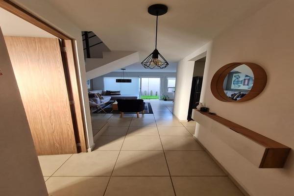 Foto de inmueble en av arboledas, Col. San Mateo Otzacatipan C.P. 50220, Toluca