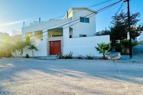 Foto de inmueble en Av. Aripas, Col. Paseos del Cortes C.P. 23017, La Paz