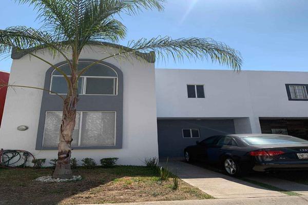 Foto de inmueble en av. arroyo seco, Col. Los Olivos de Tlaquepaque C.P. 45601, San Pedro Tlaquepaque