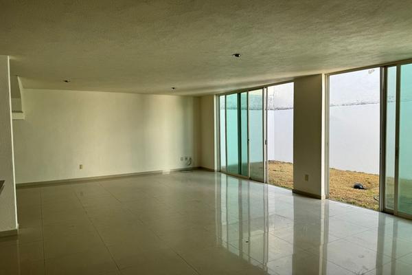 Foto de inmueble en Av. Aviacion 3905 #3905, Col. Altamira C.P. 45160, Zapopan