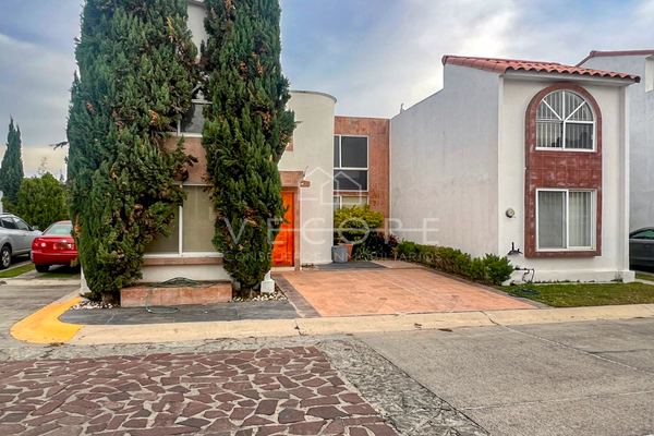 Foto de inmueble en Av. Aviación, Col. San Juan de Ocotan C.P. 45019, Zapopan