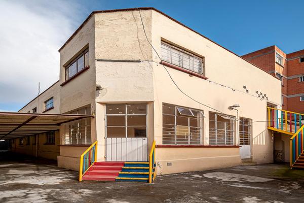 Foto de inmueble en Avenida Azcapotzalco #379, Col. Del Recreo C.P. 02070, Azcapotzalco