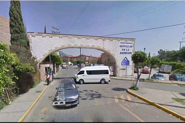 Foto de inmueble en AV BAHIA DE TODOS LOS SANTOS #1378, Col. Geovillas la Asunción C.P. 56618, Valle de Chalco Solidaridad