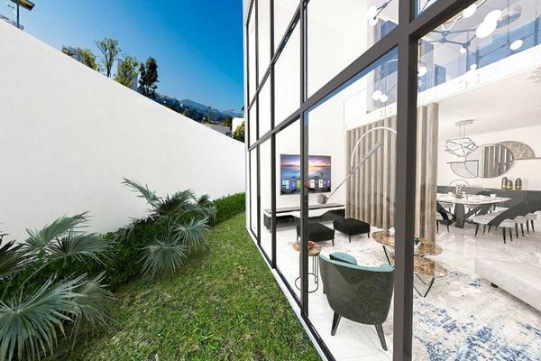 Foto de inmueble en AV BOSQUE REAL, Col. Bosque Real C.P. 52774, Huixquilucan