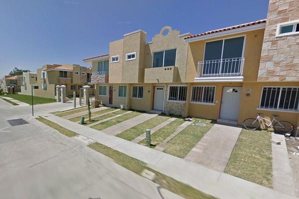 Foto de inmueble en Av. Bosque Valdepeñas, Col. Real de Valdepeñas C.P. 45130, Zapopan