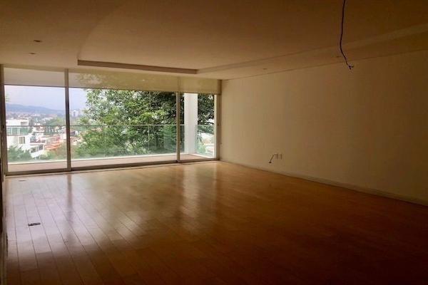 Foto de inmueble en Av. Bosques, Col. Lomas de Tecamachalco Sección Cumbres C.P. 52780, Huixquilucan