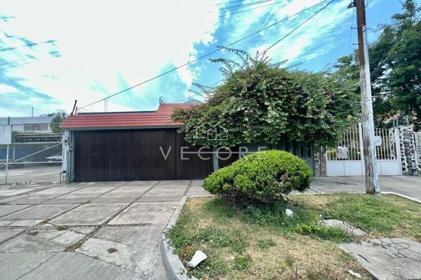 Foto de inmueble en Av. Boulevard Marcelino García Barragán, Col. Revolución C.P. 44400, Guadalajara