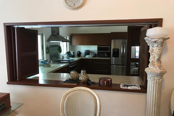 Foto de inmueble en ave. Bugambilias, Col. Residencial Campestre C.P. 87029, Victoria