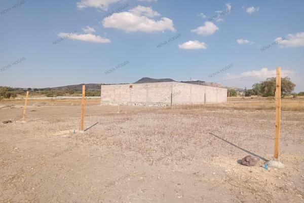 Foto de inmueble en Av. Camino a San Agustin #38, Col. San Juan Teotihuacán (El Cuartel) C.P. 55807, Teotihuacán