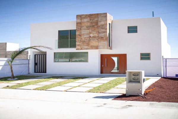 Foto de inmueble en Av. Camino Bosque Real, Col. Privada Camino Real C.P. 42184, Mineral de la Reforma