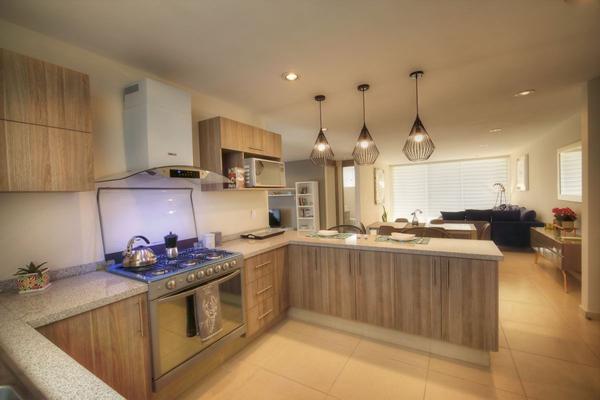 Foto de inmueble en Av. Camino Real, Col. Los Candiles C.P. 76903, Corregidora