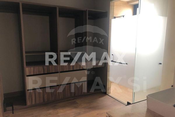 Foto de inmueble en Avenida Campanario Norte, Col. La Purísima C.P. 76146, Querétaro