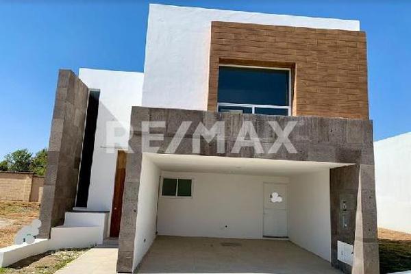 Foto de inmueble en Av. Capulín Poniente, Col. Cuanalá C.P. 72640, Juan C. Bonilla
