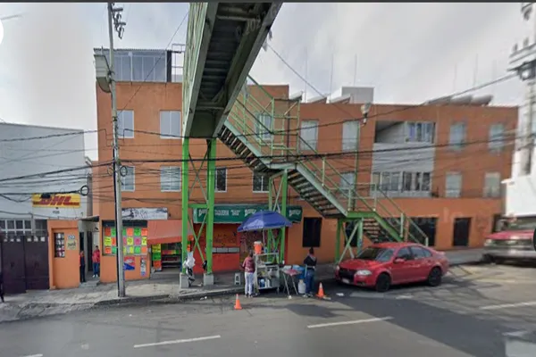 Foto de inmueble en Av. Centenario #1522, Col. Puerta Grande C.P. 01630, Álvaro Obregón