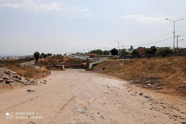 Foto de inmueble en av. centenario, Col. Rinconada de la Presa C.P. 45403, Tonalá