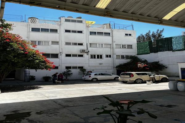 Foto de inmueble en AV. CENTENARIO, Col. Santiago Atzacoalco C.P. 07040, Gustavo A. Madero
